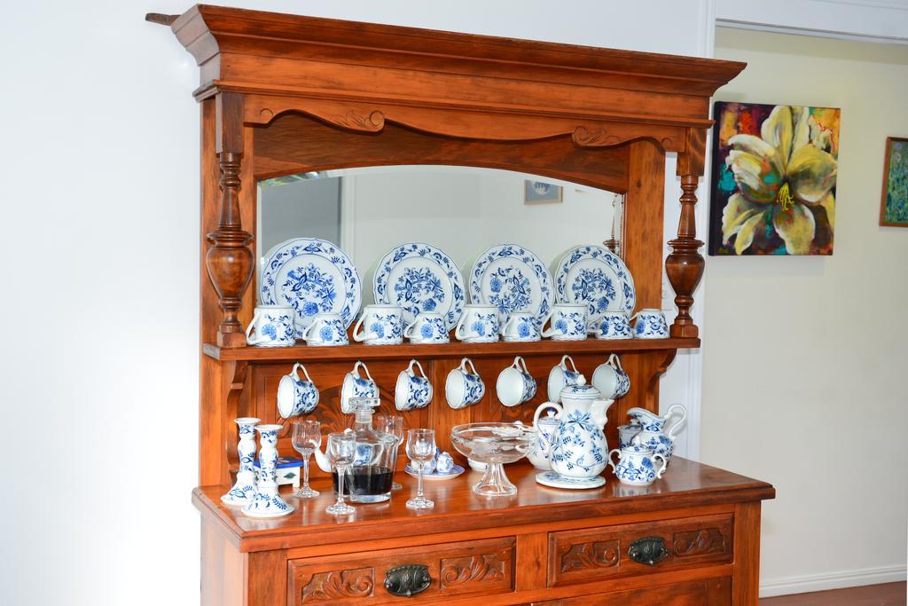 ทอร์คีย์ เทอร์เรซ บีแอนด์บี Bed & Breakfast เฮอร์วีย์เบย์ ภายนอก รูปภาพ